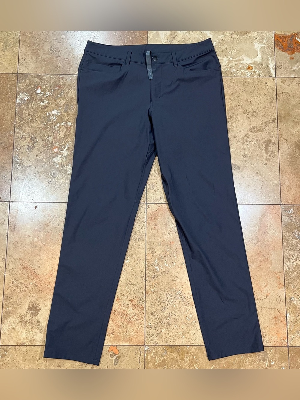 Lululemon Men’s ABC Commission Warpstreme Performance Chino Pants Black Size 34